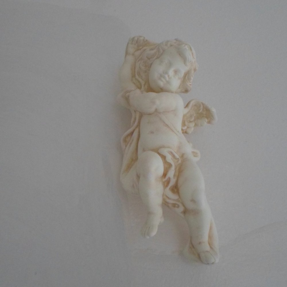 Cherubs 3-D Ceramic Wall Art / Décor - Picture 2 of 7